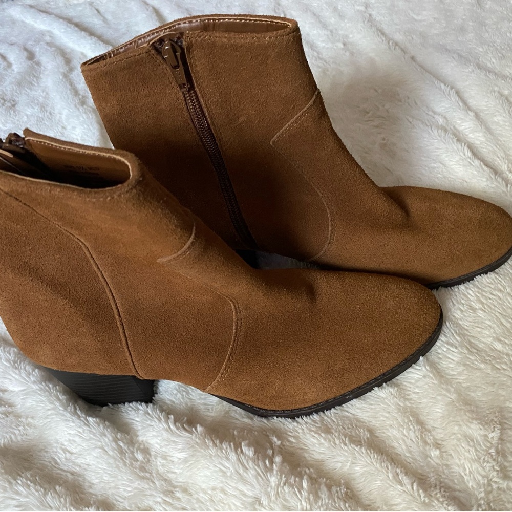 Kohl's Golden Brown Ankle Boots